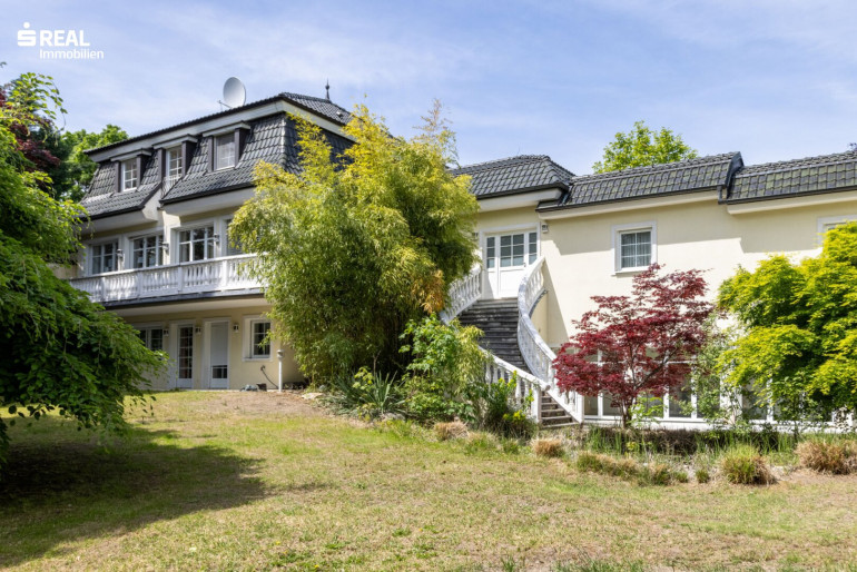 Haus - 2500, Baden - Anwesen am Mitterberg – Prachtvolle Liegenschaft mit 2 Einfamilienhäusern