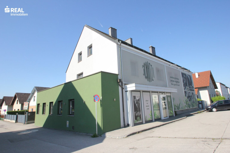 Haus - 3300, Amstetten - Wohnhaus mit Verkaufsgeschäft und Imbiss/Bistro