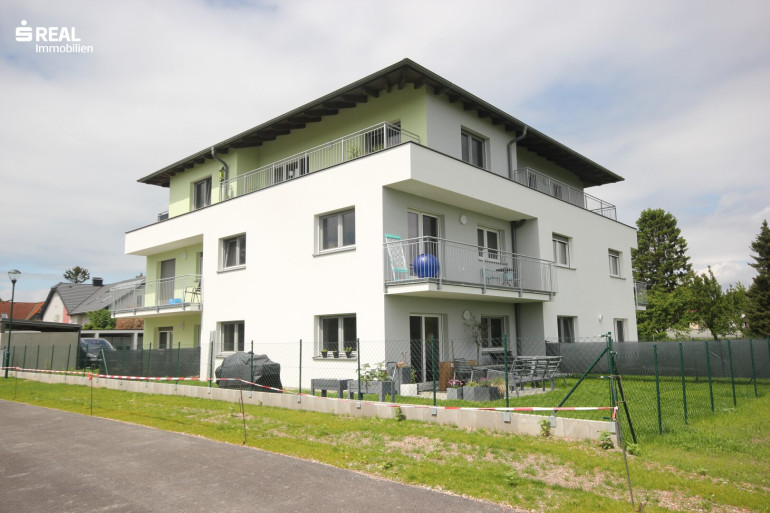 Zinshaus Renditeobjekt - 3425, Langenlebarn-Unteraigen - 3425 LANGENLEBARN, ZINSHAUS AM LAND VOLLVERMIETET