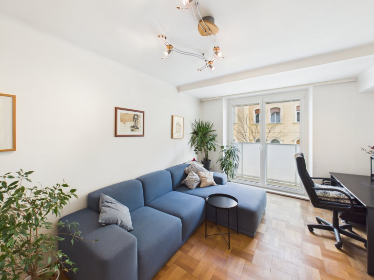 Wohnung - 1130, Wien - Charmante 2-Zimmer-Wohnung in 1130 Wien mit Balkon und Gartenmitbenützung