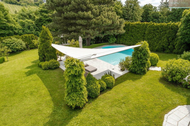 Wohnung - 1190, Wien - LUXURIÖSE MAISONETTE MIT EXKLUSIVEM GARTEN, POOL & WEINGARTENBLICK