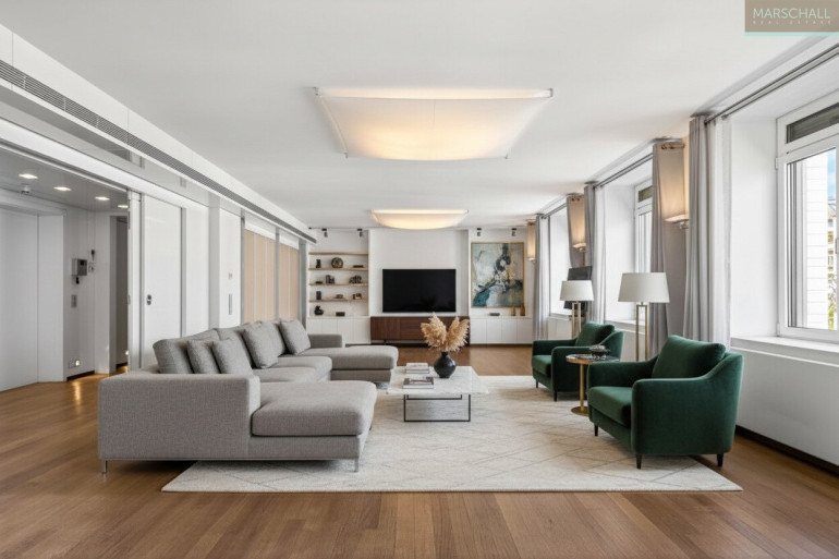 Wohnung - 1010, Wien,Innere Stadt - Exklusive Innenstadtwohnung mit Concierge-Service und besonderem Marktpotenzial