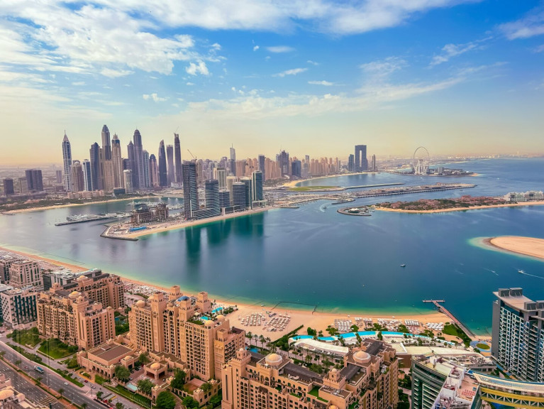 Gastgewerbe - 00000, Dubai - Fünf-Sterne-Hotel in der Dubai Marina | Erstklassige Investition in Dubai mit hoher Rendite