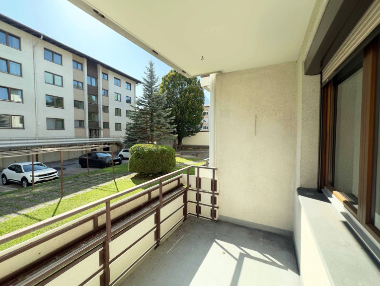 Wohnung - 6330, Kufstein - Sanierte 4-Zimmerwohnung mit Loggia in Kufstein-Zell zu kaufen
