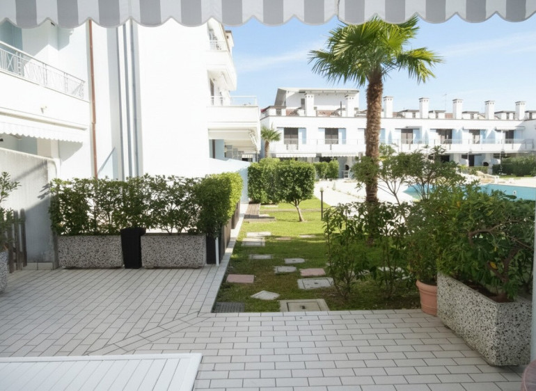 Haus - 33053, Aprilia Marittima - Ferienreihenhaus in der Marina von Aprilia Marittima mit Gemeinschaftspool