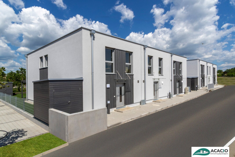 Haus - 3500, Gneixendorf - ***unschlagbare Frühlingsaktion***: hochwertiges Reihenhaus inklusive Parkplatz - provisionsfrei, belagsfertig, in Krems-Gneixendorf