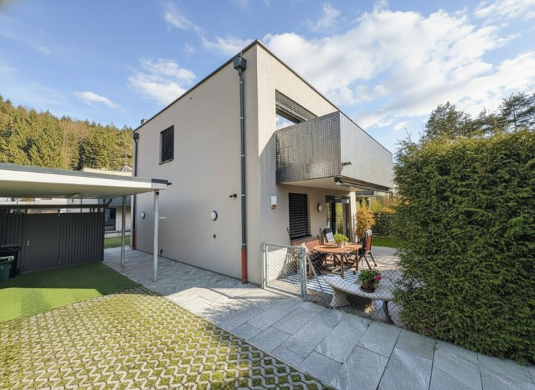 Haus - 6068, Mils - Mils bei Hall: Reihenendhaus-Wohnen mit zwei Gärten, Whirlpool & Bergblick