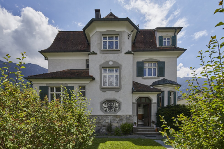 Haus - 6710, Nenzing - Heimatstil-Villa in Nenzing