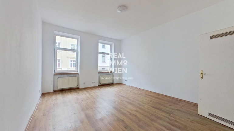 Wohnung - 1100, Wien - Sanierungsbedürftige Eigentumswohnung im 1100 Wien
