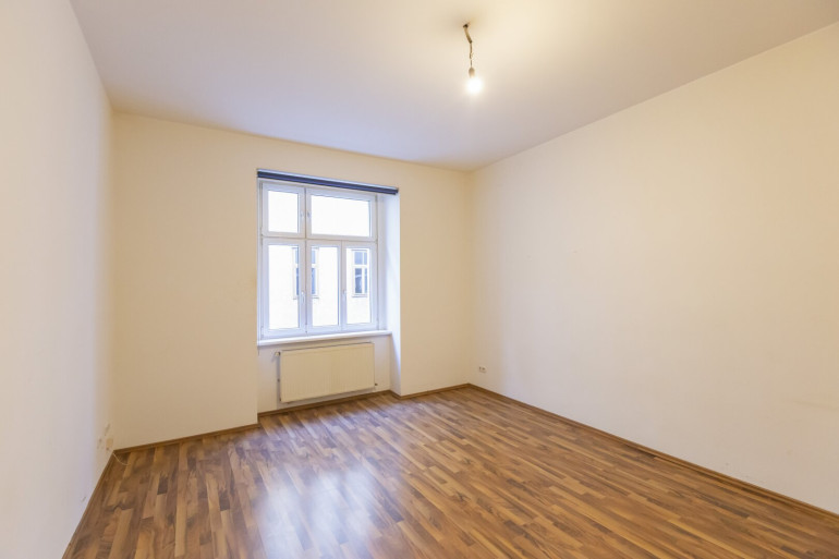 Wohnung - 1200, Wien - Rauscherstraße - hofseitiger 2 Zimmer Altbau direkt beim Augarten