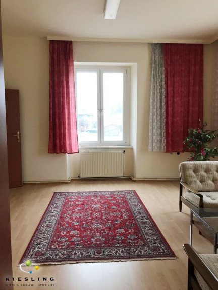Haus - 2474, Gattendorf - Obergeschoß einer Villa für Ordination, Büro oder Kanzlei zur Vermietung!