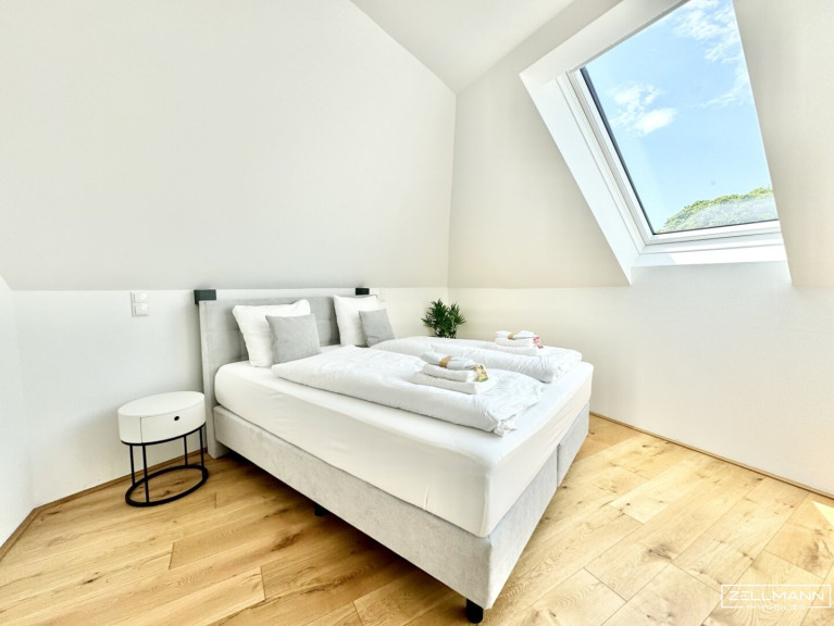 Wohnung - 1230, Wien - ANLEGERWOHNUNG | Stilvolle Dachgeschossresidenz mit hochwertiger Ausstattung und urbanem Wohnkomfort | ZELLMANN IMMOBILIEN