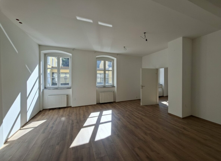 Büro / Praxis - 4040, Linz - Flexible Büro- bzw. Praxisfläche in gepflegtem Umfeld nahe Linz mit optimaler Infrastruktur ab sofort zu vermieten