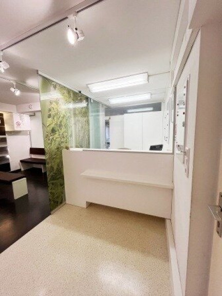 Büro / Praxis - 1100, Wien - Möblierte Praxis zu mieten auch für Kosmetik geeignet