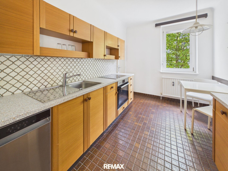 Wohnung - 7000, Eisenstadt - Helle 2-Zimmer-Mietwohnung mit Loggia und Garagenplatz!