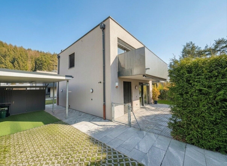 Haus - 6068, Mils - Mils bei Hall! Reihenendhaus-Wohnen mit zwei Gärten, Whirlpool & Bergblick