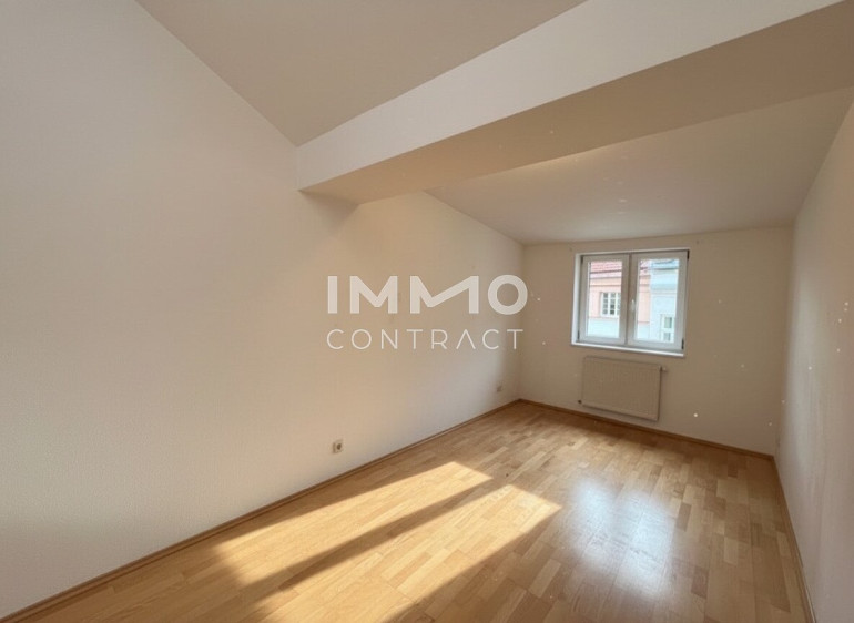 Wohnung - 1160, Wien,Ottakring - Dachgeschoßwohnung in der Hasnerstraße für Singles oder Paare