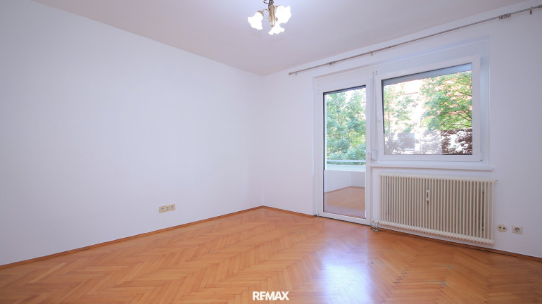 Wohnung - 8010, Graz - Zu Fuß zur Uni inkl. Balkon, TG Abstellplatz möglich!
