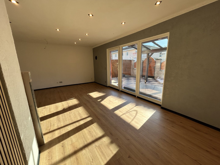 Haus - 6252, Breitenbach am Inn - Breitenbach am Inn: Doppelhaushälfte mit nachhaltiger Energieversorgung – modernisiert 2024