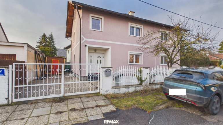Haus - 1220, Wien - Familienhaus mit durchdachter Raumstruktur und großzügigem Platzangebot