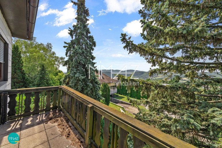 Haus - 3400, Klosterneuburg - EXKLUSIVE LAGE. EINMALIGE CHANCE. Rund 902 m² Baugrundstück mit Altbestand und beeindruckendem Fernblick am Ölberg.
