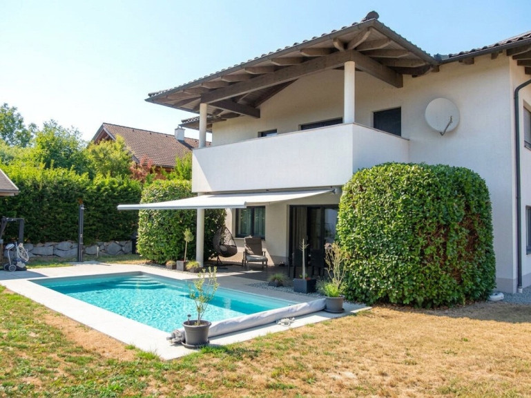 Haus - 4511, Allhaming - Neuwertiges Einfamilienhaus mit herrlichem Pool, top Ausstattung!