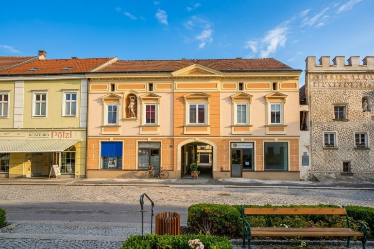 Einzelhandel - 3950, Gmünd - Geschäftslokal Stadtplatz Gmünd 100m²