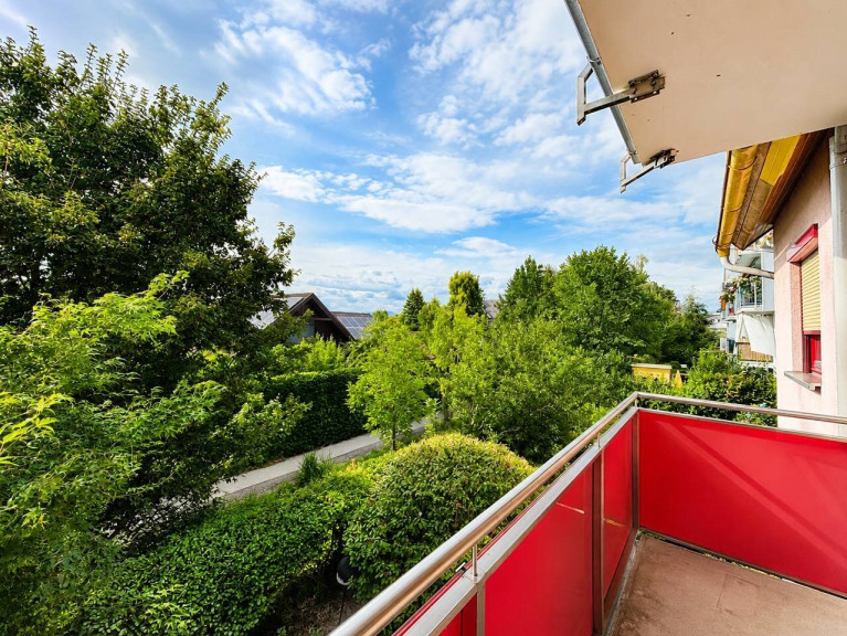 Wohnung - 8042, Graz,08.Bez.:Sankt Peter - Attraktive Familienwohnung in St. Peter – 3,5 Zimmer, Balkon & TG-Stellplatz