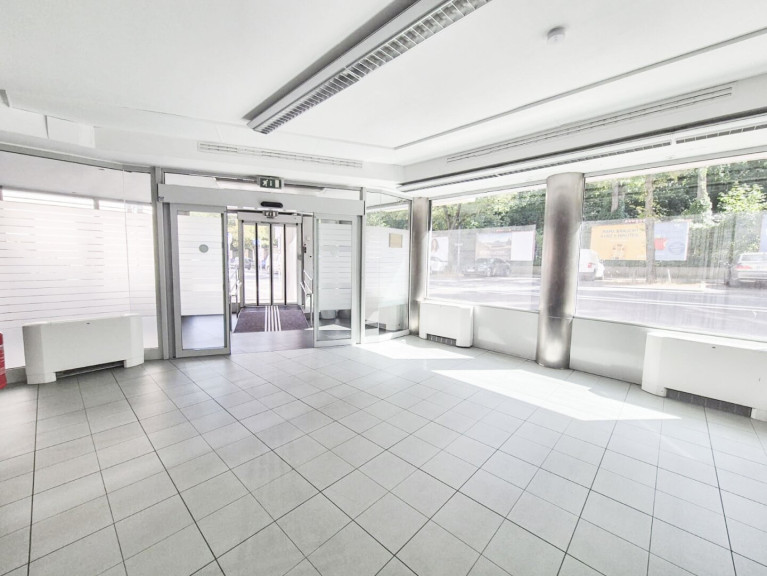 Büro / Praxis - 1190, Wien - Multifunktionale Gewerbefläche (Büro, Ordination, Verkaufslokal, ...)