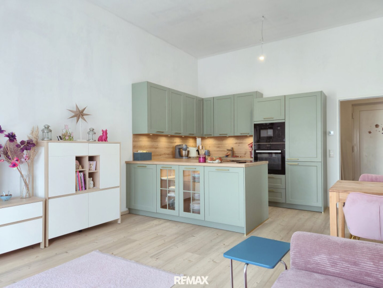 Wohnung - 2460, Bruck an der Leitha - Neubau 2025: moderne 3-Zimmer-Wohnung – sonniger Balkon + Eigengarten + 2 Kfz-Stellplätze!