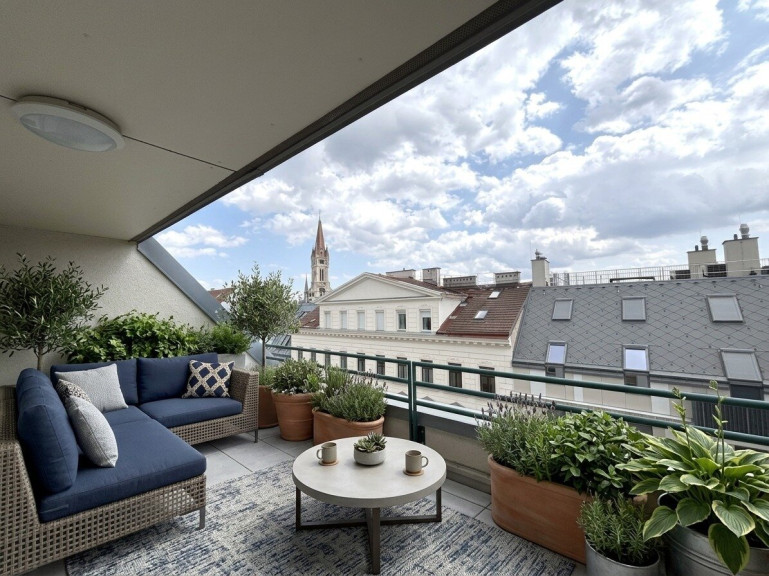 Wohnung - 1030, Wien - 1030! Sanierte 3-Zimmer DG-Maisonette & Terrasse & 2 Bäder Nähe Landstraßer Hauptstraße ab Oktober 26!