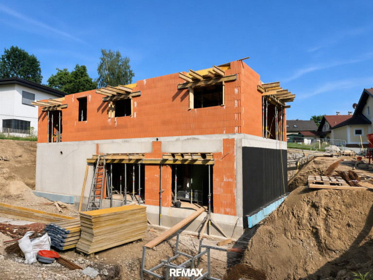 Wohnung - 5161, Elixhausen - HAUS IM HAUS: 5-Zimmer-Maisonette mit eigenem Privatgarten — Erstbezug in Elixhausen