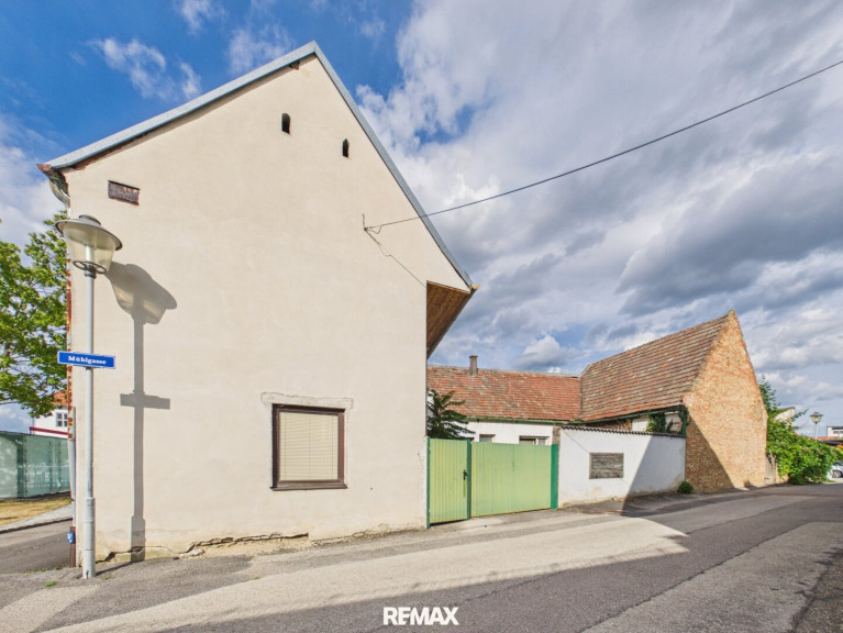 Haus - 7022, Schattendorf - Haus mit Hof, Scheune und Werkstatt - Wohnsitz zur Sanierung im Burgenland