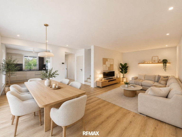 Haus - 7111, Parndorf - Neuwertiges Reihenhaus mit Garten, Garage & Top-Ausstattung in Parndorf!