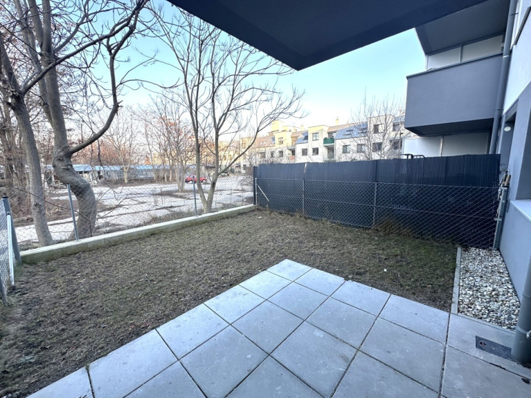 Wohnung - 1220, Wien - Platzhyrsch - 2-Zimmer-Mietwohnung mit Terrasse und Garten in Ruhelage | Besichtigung am 22.07.26 (Anmeldung notwendig)