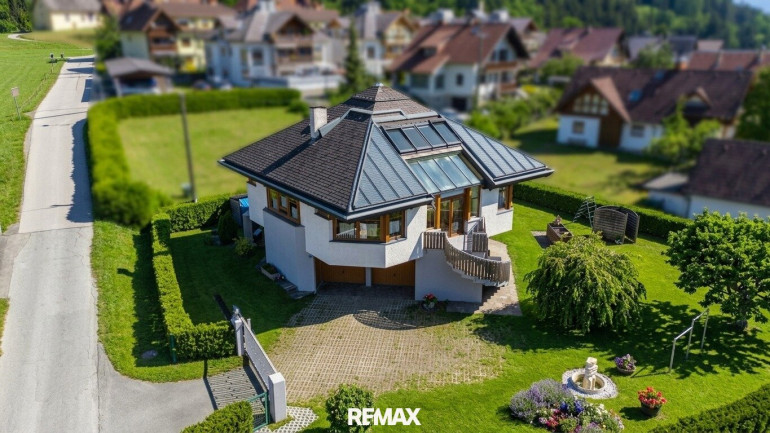 Haus - 9620, Hermagor - Einzigartiges Wohnhaus mit durchdachtem Raumkonzept in Hermagor