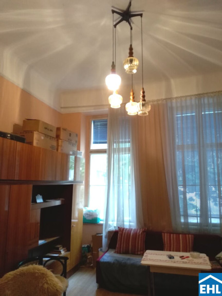 Wohnung - 1070, Wien - unbefristet vermietet: Wohnungseigentum direkt bei U-Bahn Station Burggasse