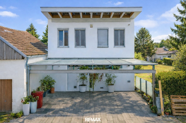 Haus - 2100, Stetten - Moderne Atriumvilla 20 Min. von Wien, Sommerküche, Edelstahl-Pool, pflegeleichter Garten