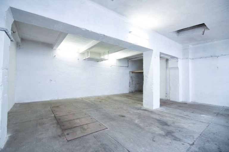 Sonstige - 1160, Wien,Ottakring - Vielseitig nutzbare Garage | Platz für bis zu 3 Fahrzeuge | Arbeitsgrube | großes Einfahrtstor
