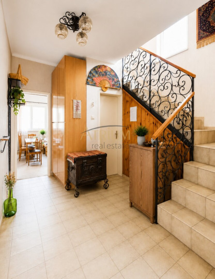 Haus - 1210, Wien - Großzügiges 7-Zimmer-Haus mit Garten in 1210 Wien – Renovierungsprojekt zum Top-Preis!