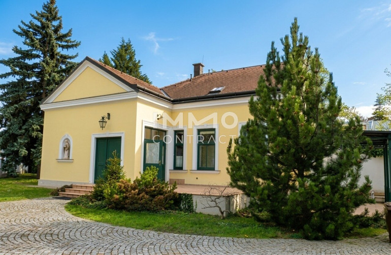 Haus - 2340, Mödling - Kleines Miethaus mit Garten und Parkplätzen mitten in Mödling