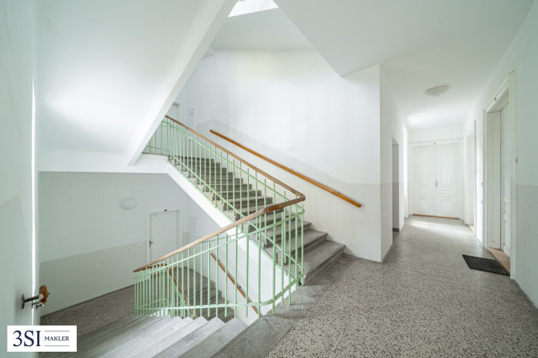 Wohnung - 1200, Wien - Sanierungsobjekt mit Charme am Friedrich-Engels-Platz