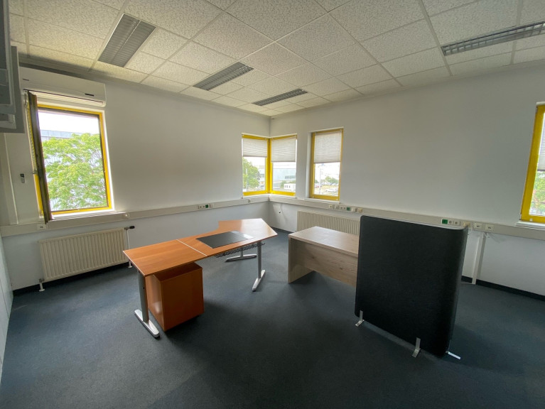 Büro / Praxis - 1230, Wien - Flexible Open-Space Bürofläche mit Lager in der renommierten Laxenburger Straße 244, 1230 Wien