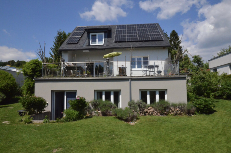 Haus - 4040, Neulichtenberg - Einfamilienhaus mit Fernblick in Neulichtenberg
