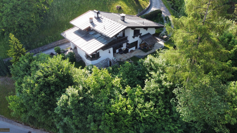 Haus - 6116, Weer - Gepflegtes Ein- bis Zweifamilienhaus auf 1.900 m² Grundstück