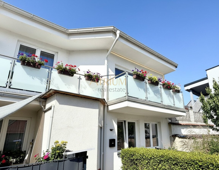 Wohnung - 2620, Neunkirchen - Eigentumswohnung mit knapp 90m² Wohnfläche und sonnigem Balkon - Idyllische Seitengasse in Bahnhofsnähe.