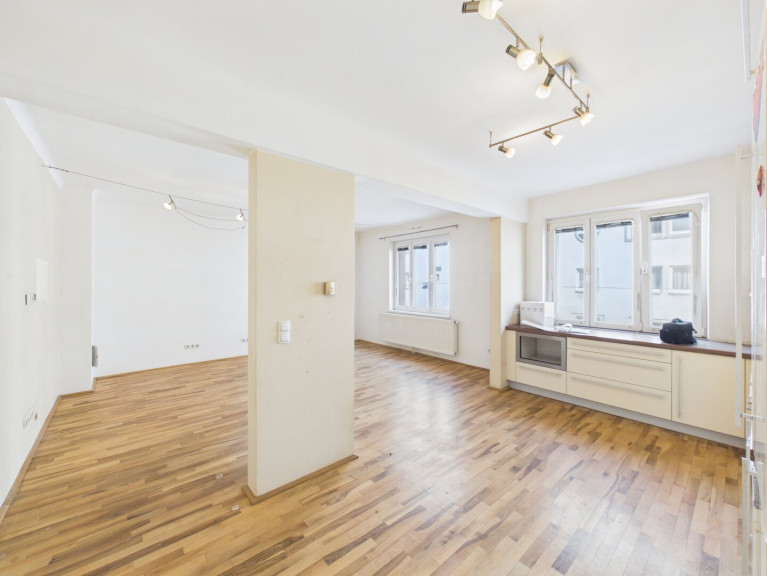 Wohnung - 1100, Wien - Helle, sehr ruhige 2-Zi.-Wohnung, Gebäude komplett saniert - inkl. 3D-Rundgang!
