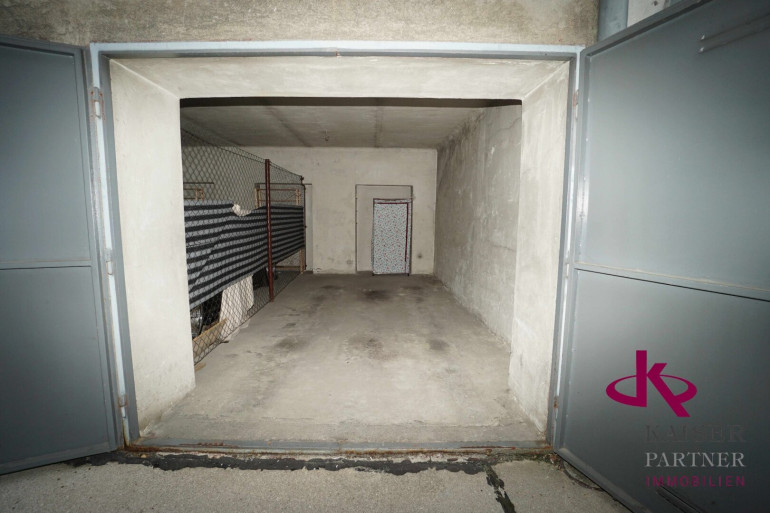 Immobilie - 1060, Wien,Mariahilf - Garagenbox, Esterhazygasse 14, kein Lager, keine E-Autos!