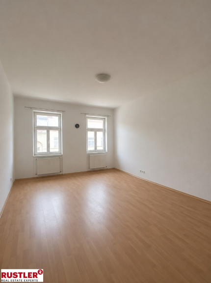 Wohnung - 1030, Wien - Wohnung mit Gestaltungspotenzial in revitalisiertem Zinshaus