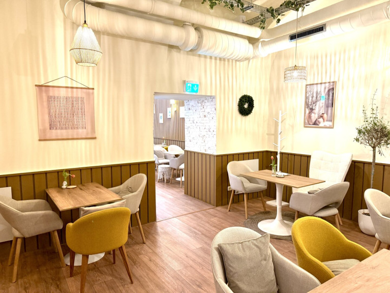 Gastgewerbe - 1010, Wien - Charmantes Café-/Gastronomielokal im 1. Bezirk mit mediterranem Konzept